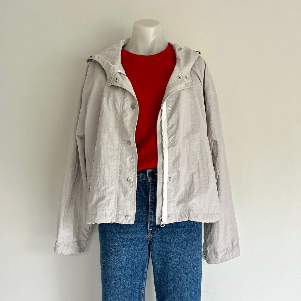 Urban Outfitters UO Light Grey Boxy Cropped Hooded Windbreaker