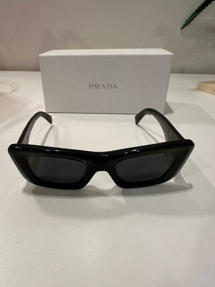 Prada SPR 13Z eyewear