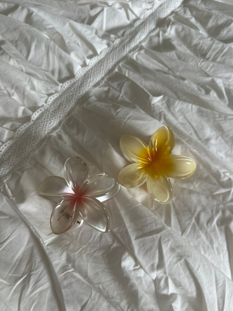 Emijay Flower Hair Clips