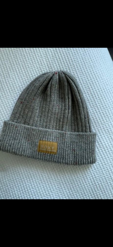 Roxy Grey Beanie