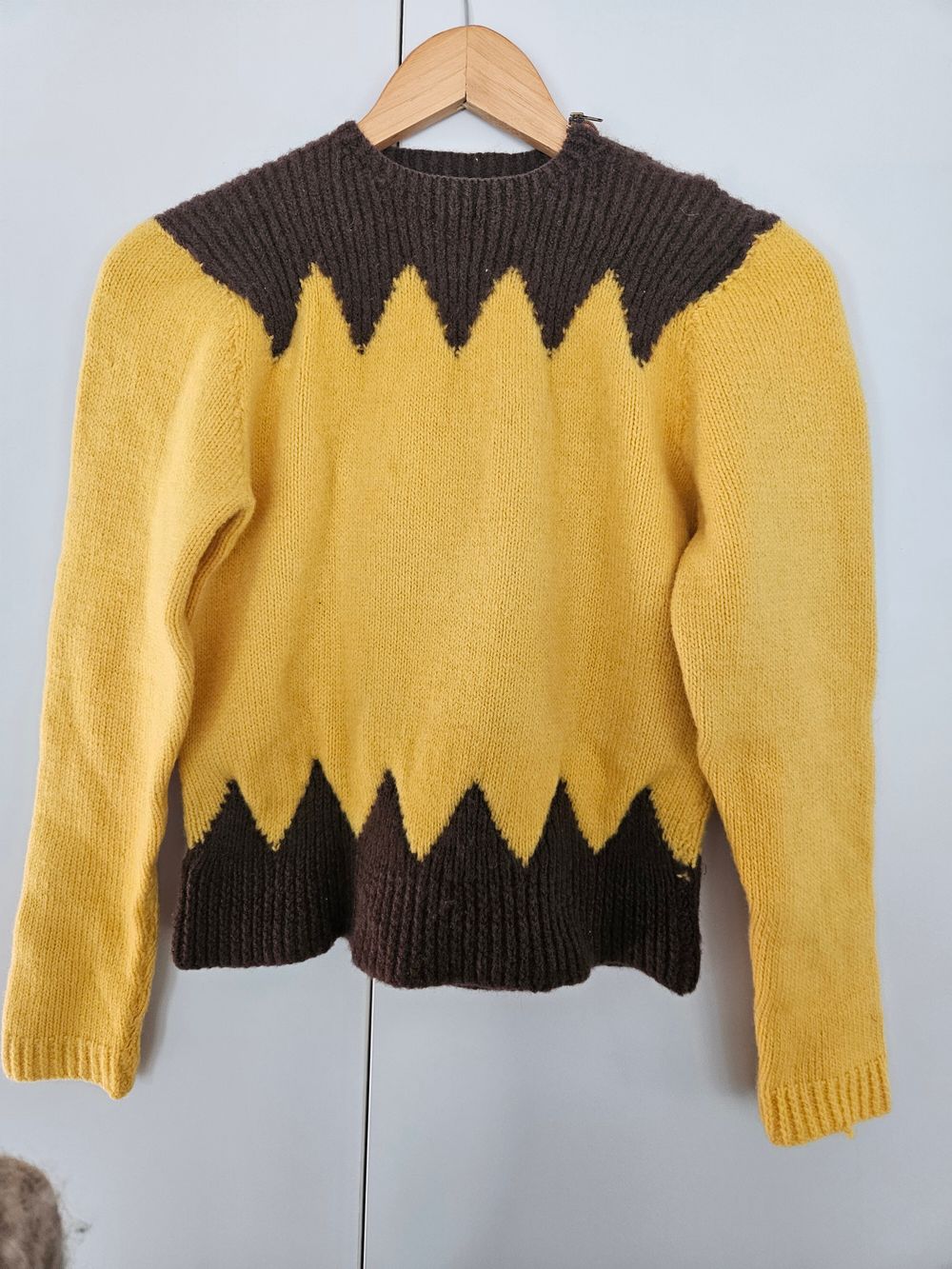 Vintage Handknit Jumper