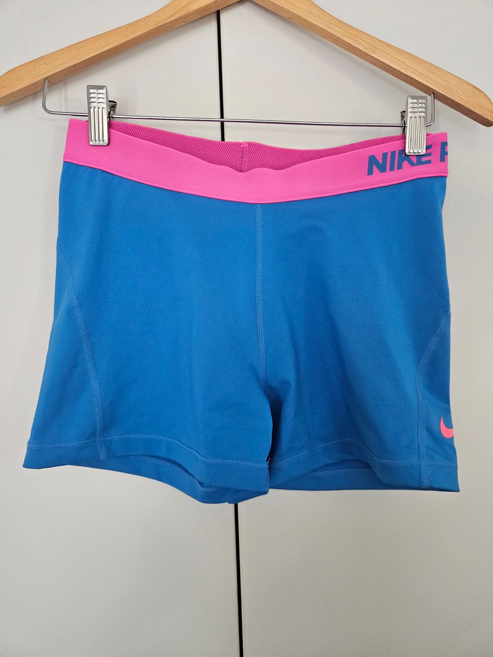 Hot Pants