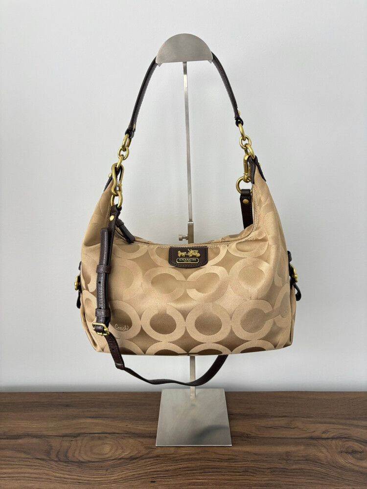 Coach - Coach Madison OP Art Hailey Hobo Bag on Designer Wardrobe