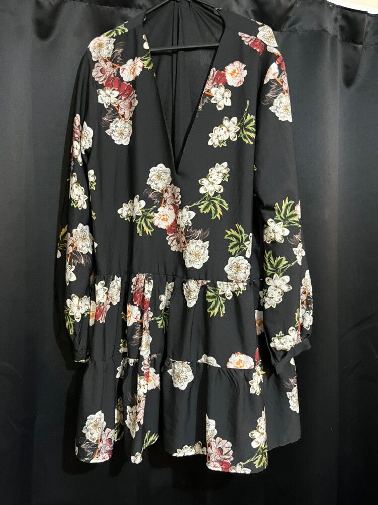 Boohoo Dress