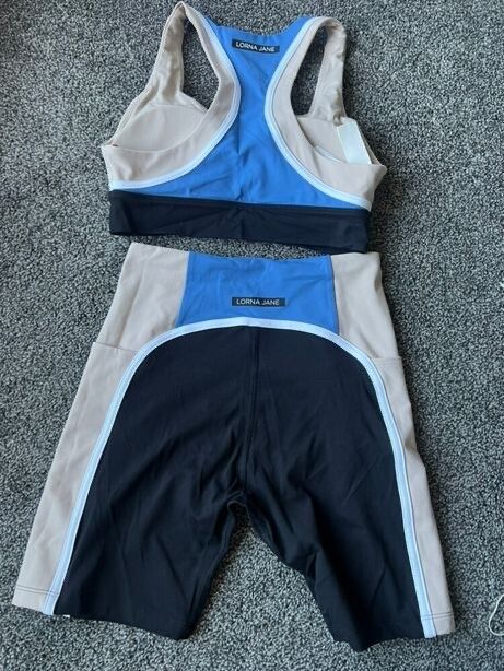 Lorna Jane Set