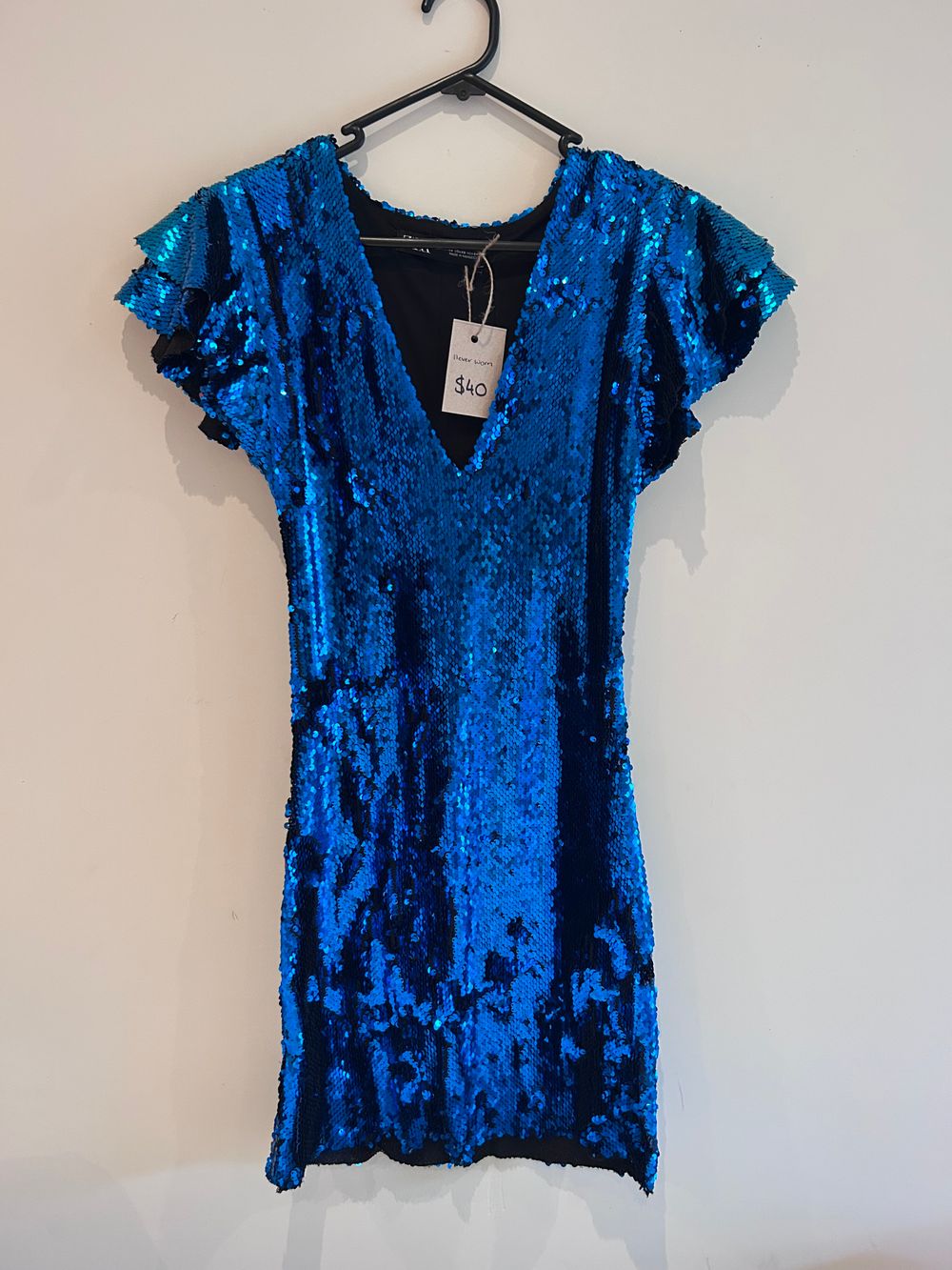 zara blue sequin mini dress Pin by Edna Magdalena on All about Zara