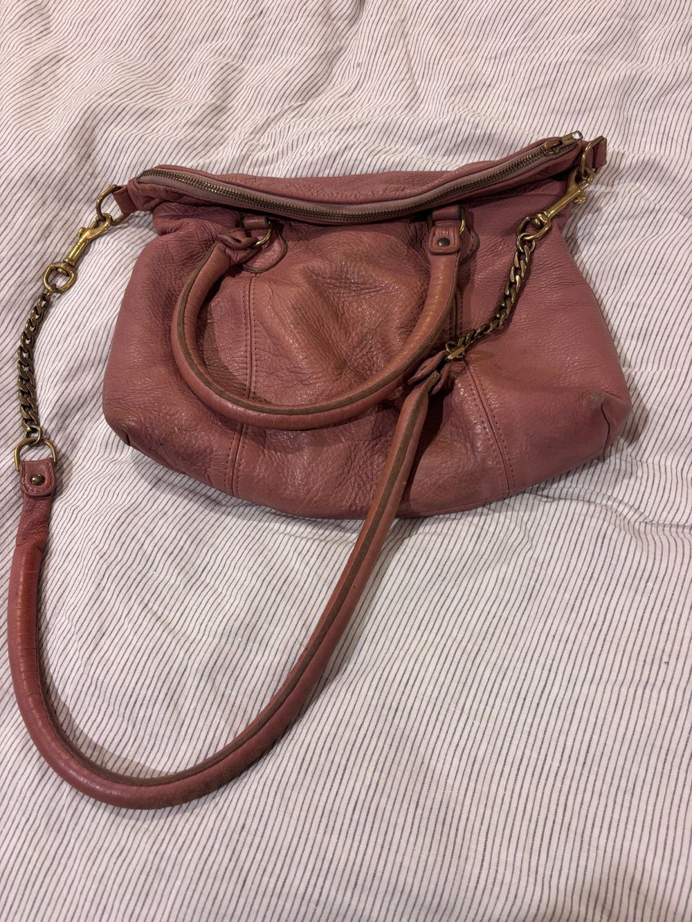 Deadly Ponies Mr Robin (?) bag - pink