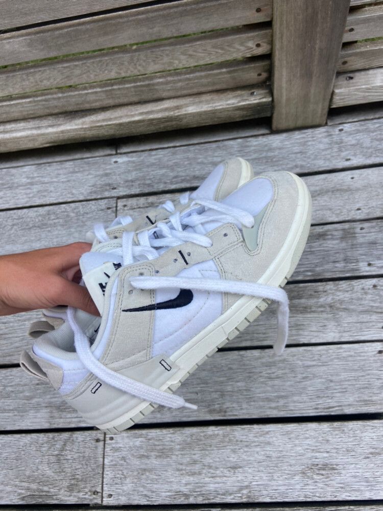 dunk low disrupt white silver
