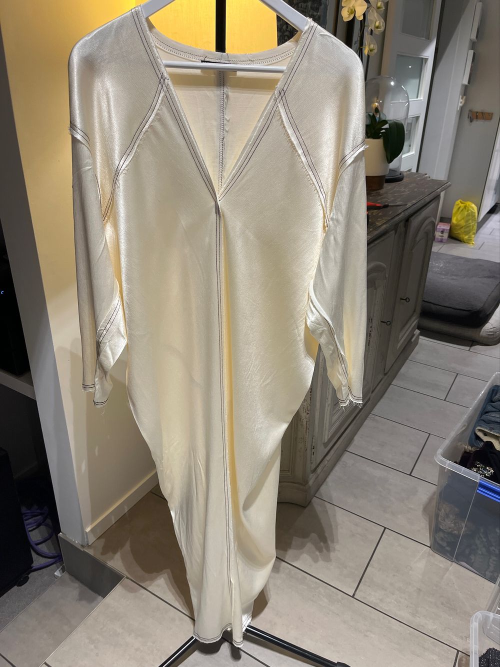 Zara - Cream Satin Zara Kaftan on Designer Wardrobe