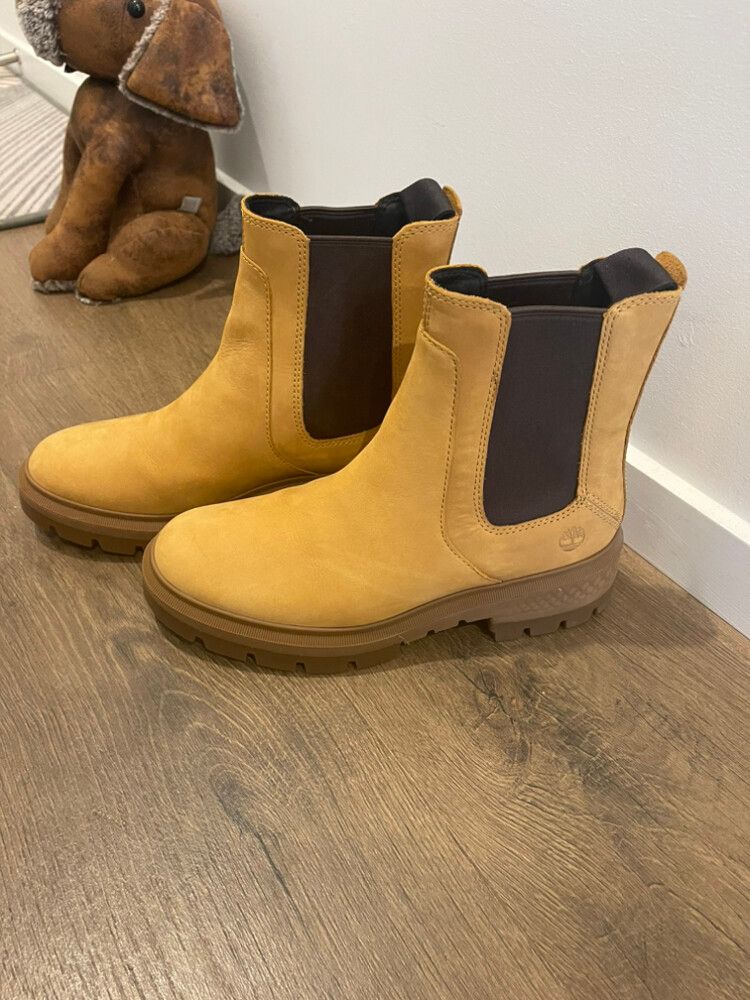 Timberland WOMEN'S CORTINA VALLEY CHELSEA