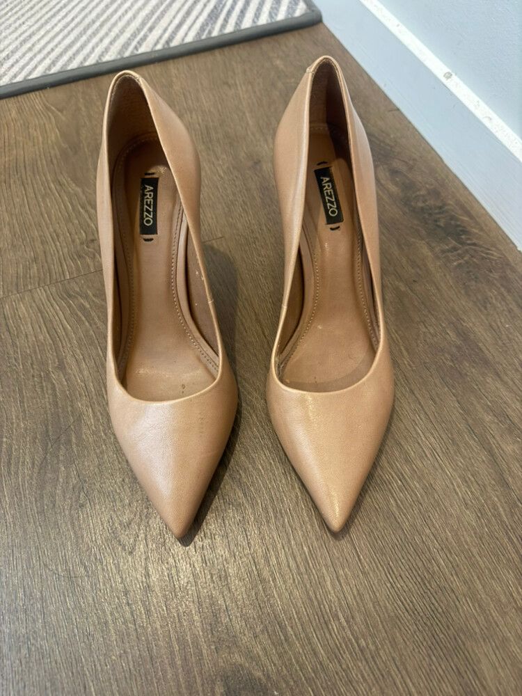 Genius Leather High Heels(beige Color)
