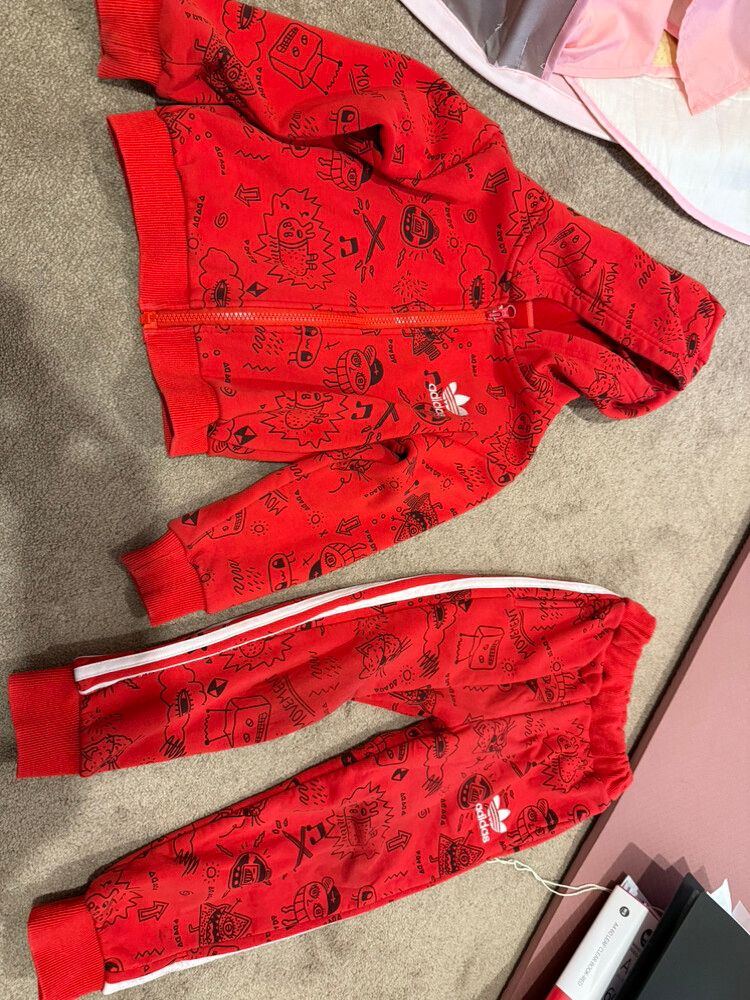 Adidas Plush Set