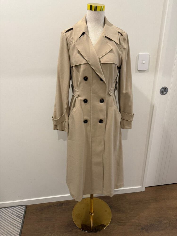 Cesscoco Beige Trench Coat Size L（lined）