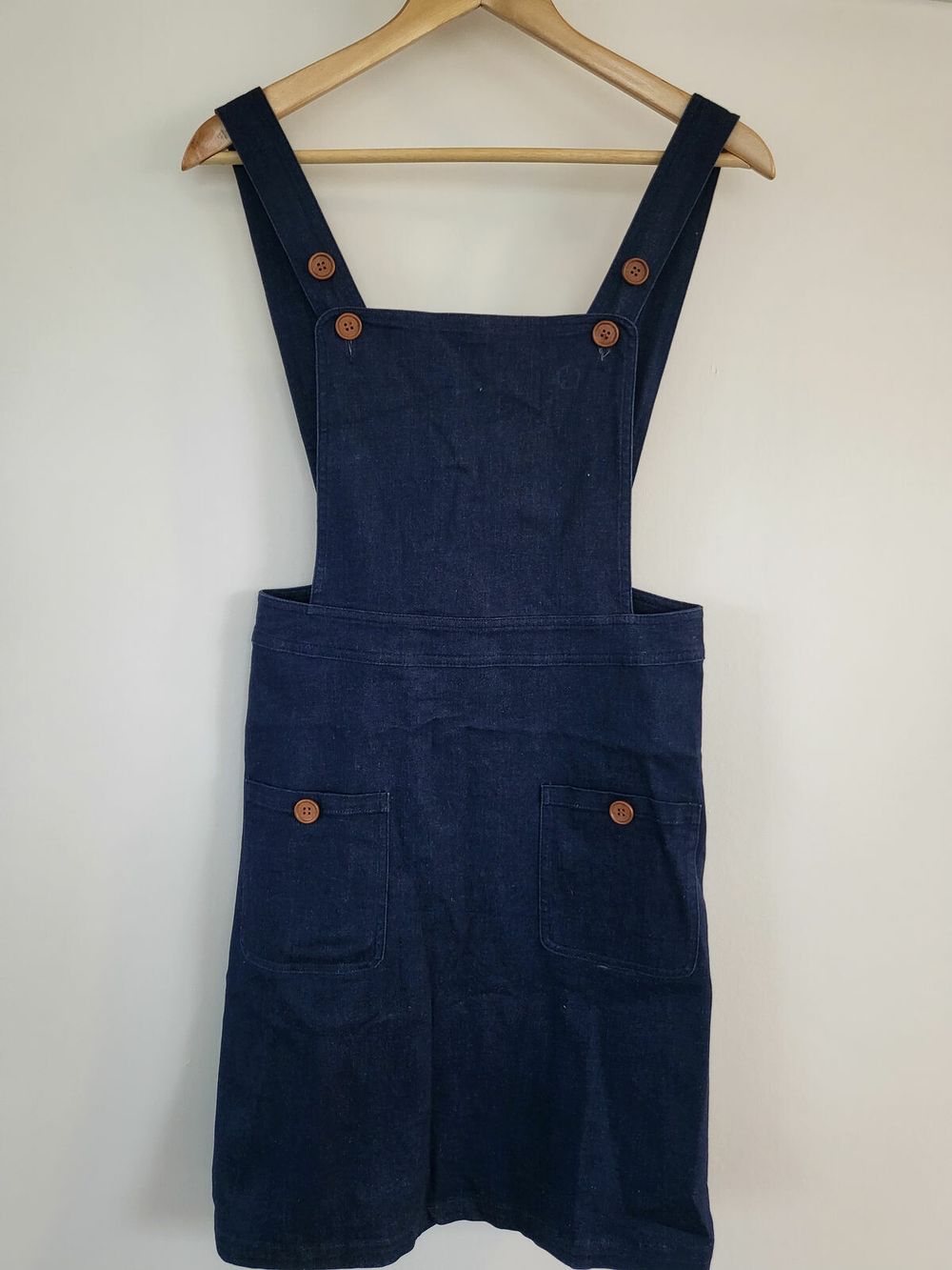 princess highway denim dress The softest denim, wearable every season, and embroidered details. What else can you ask for? Find the Valentina Pinafore in the link in our bio