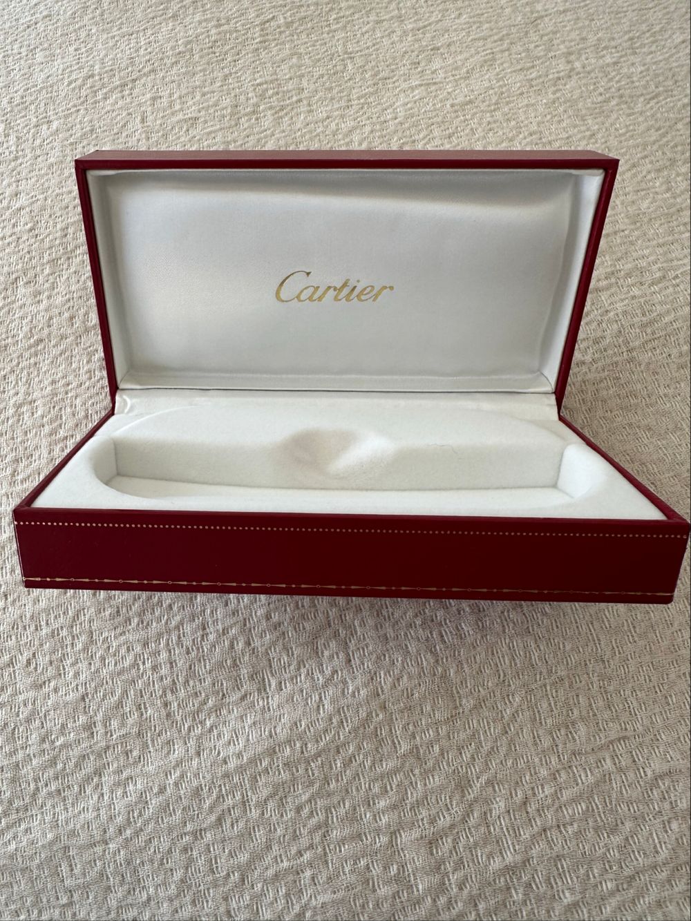 Cartier Red  eyeglass case / Jewellery Box