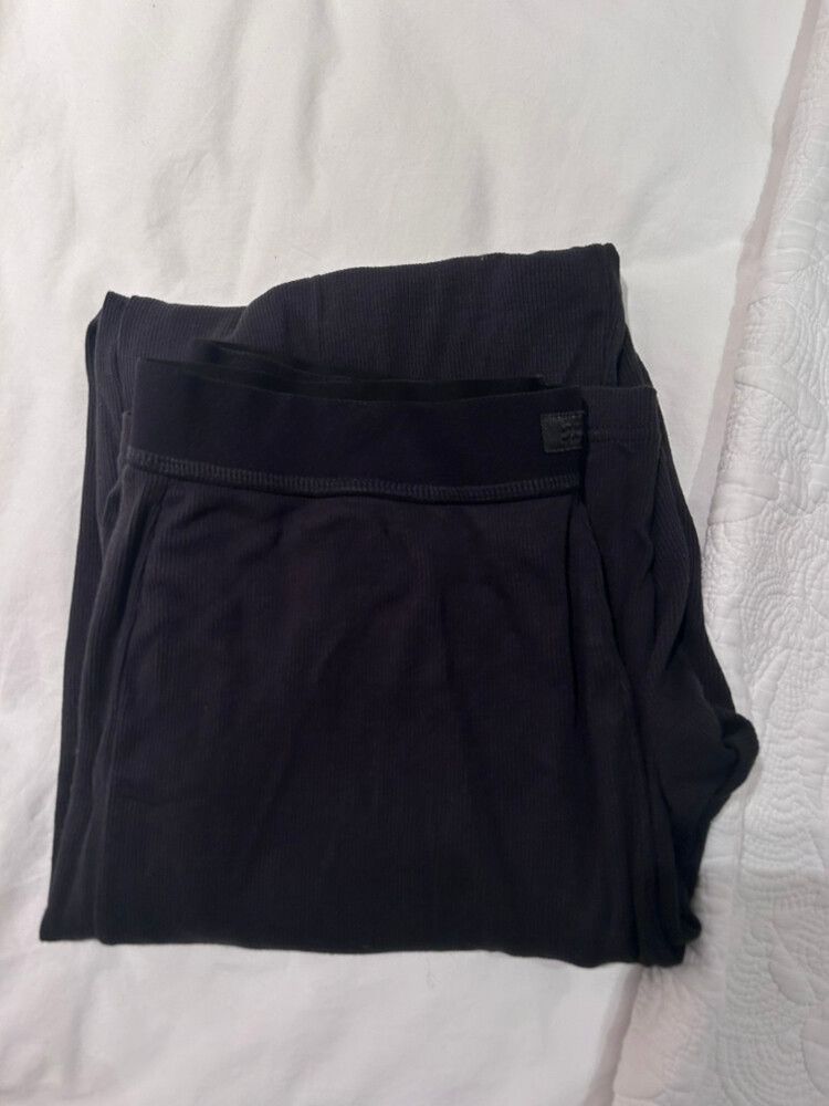 Skims Black Ribbed pants