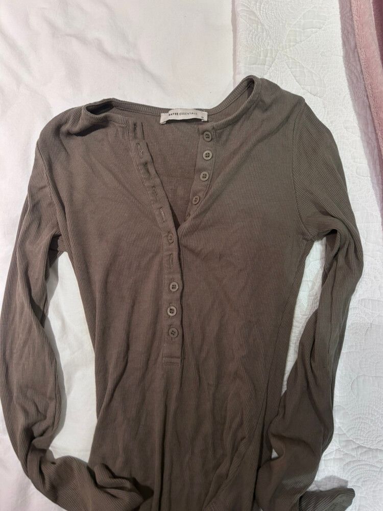 Bayse green bodysuit