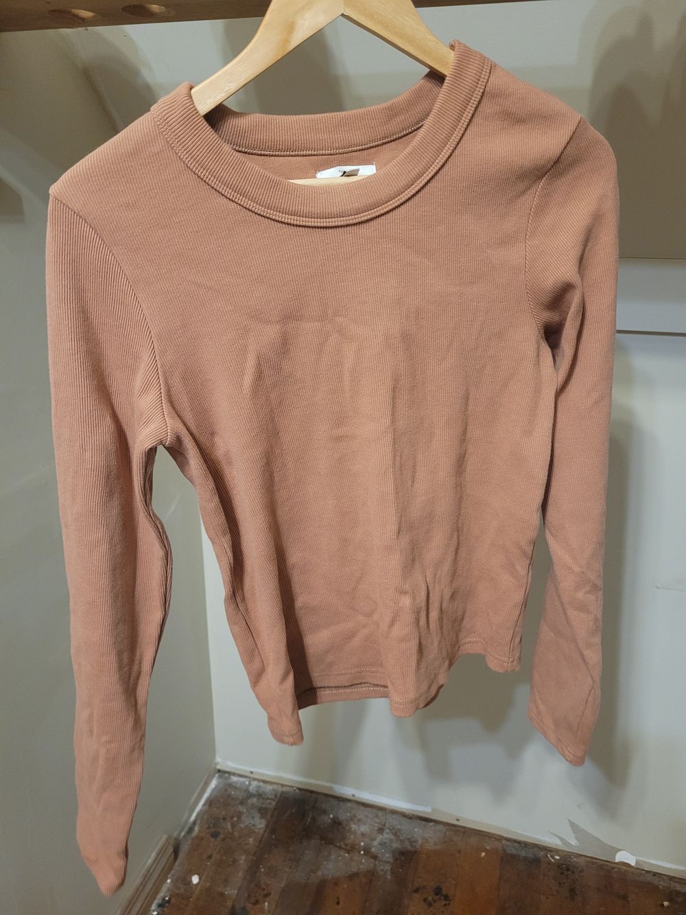 Crew top