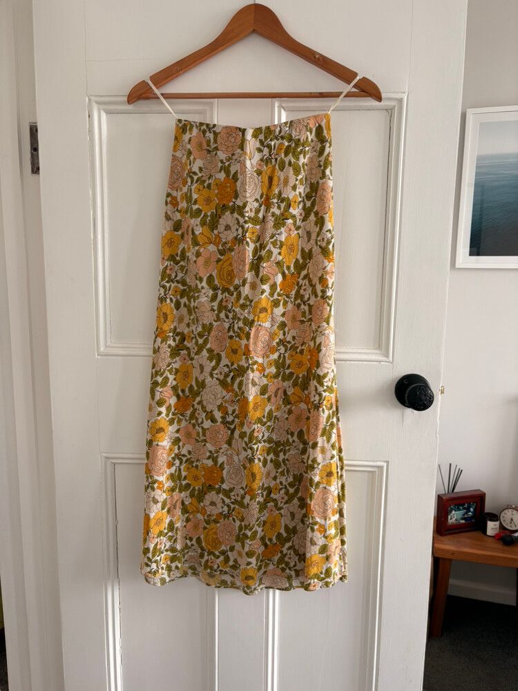 Bec & Bridge - Bec + Bridge Floral Maxi Dress on Designer Wardrobe Bec & Bridge - Bec + Bridge Floral Maxi Dress on Designer Wardrobe
