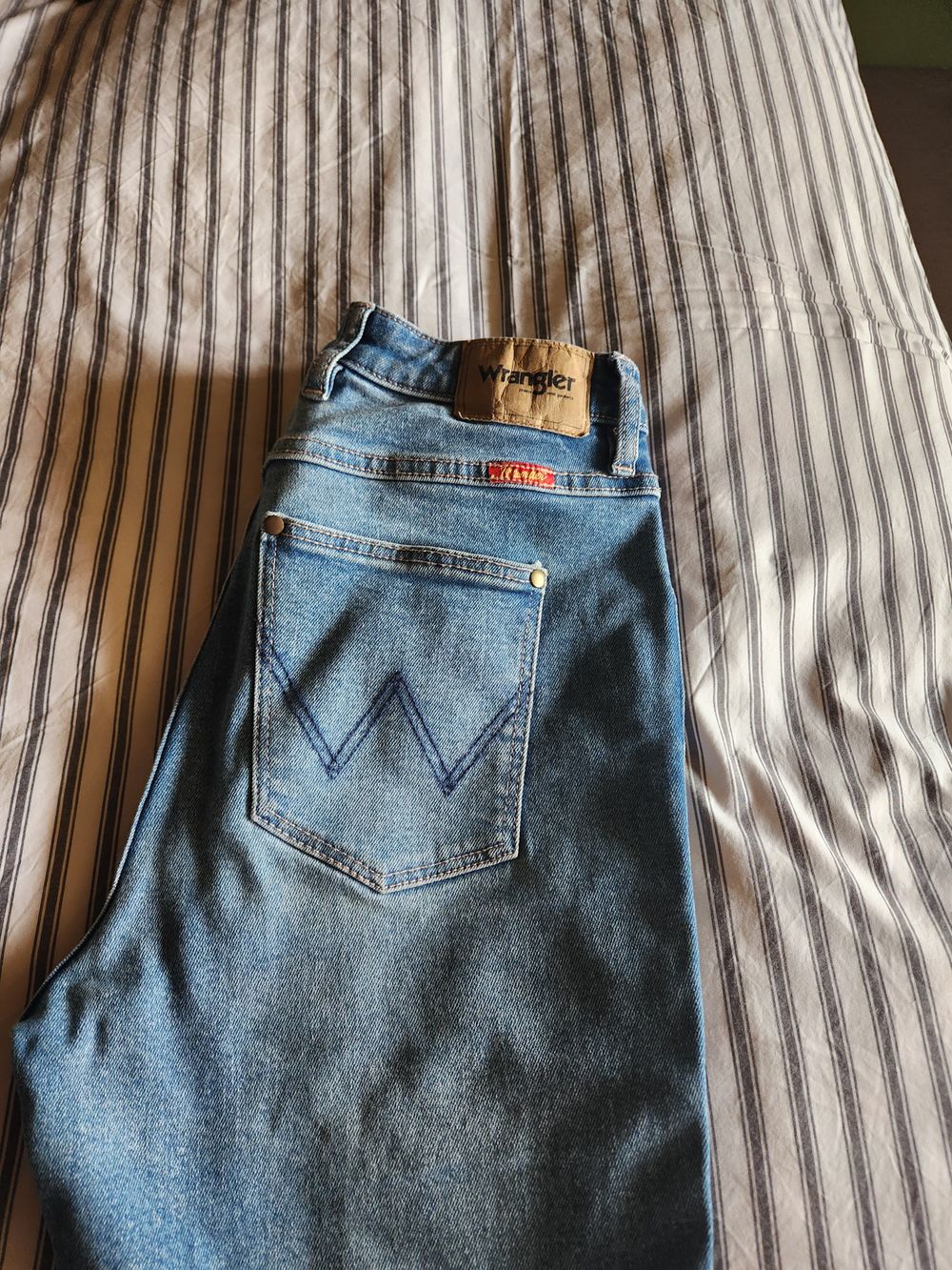 High pins