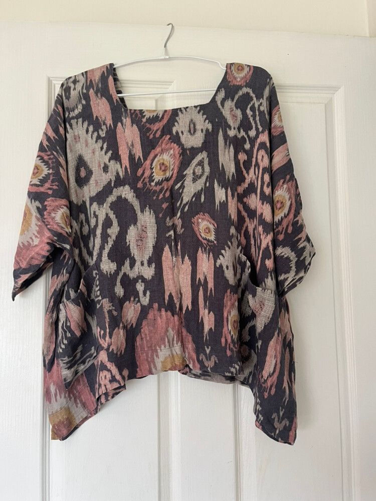 Widdess Silk top OSFM