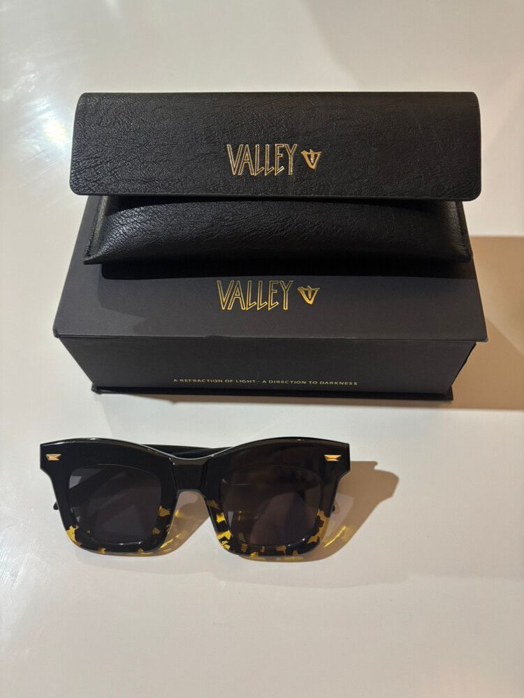 valley lithium glasses