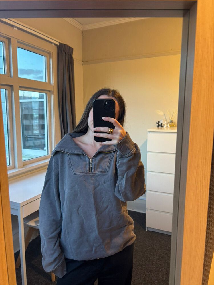 Superette Quarter Zip