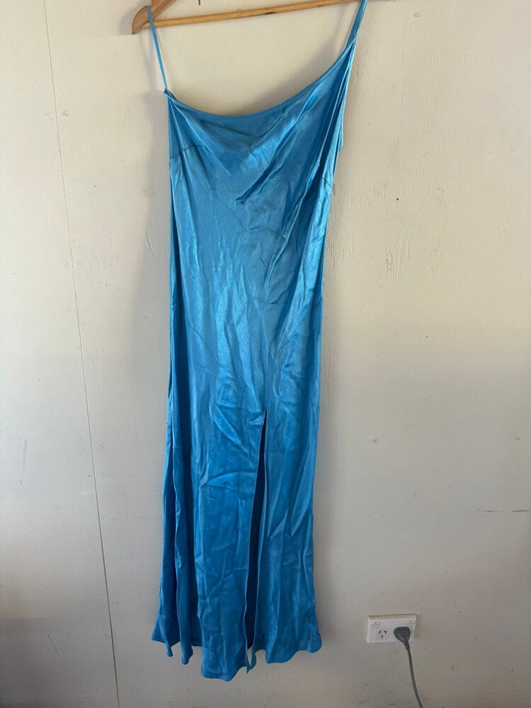 Bec & Bridge - Bec + Bridge Blue Maxi Dress on Designer Wardrobe Bec & Bridge - Bec + Bridge Blue Maxi Dress on Designer Wardrobe