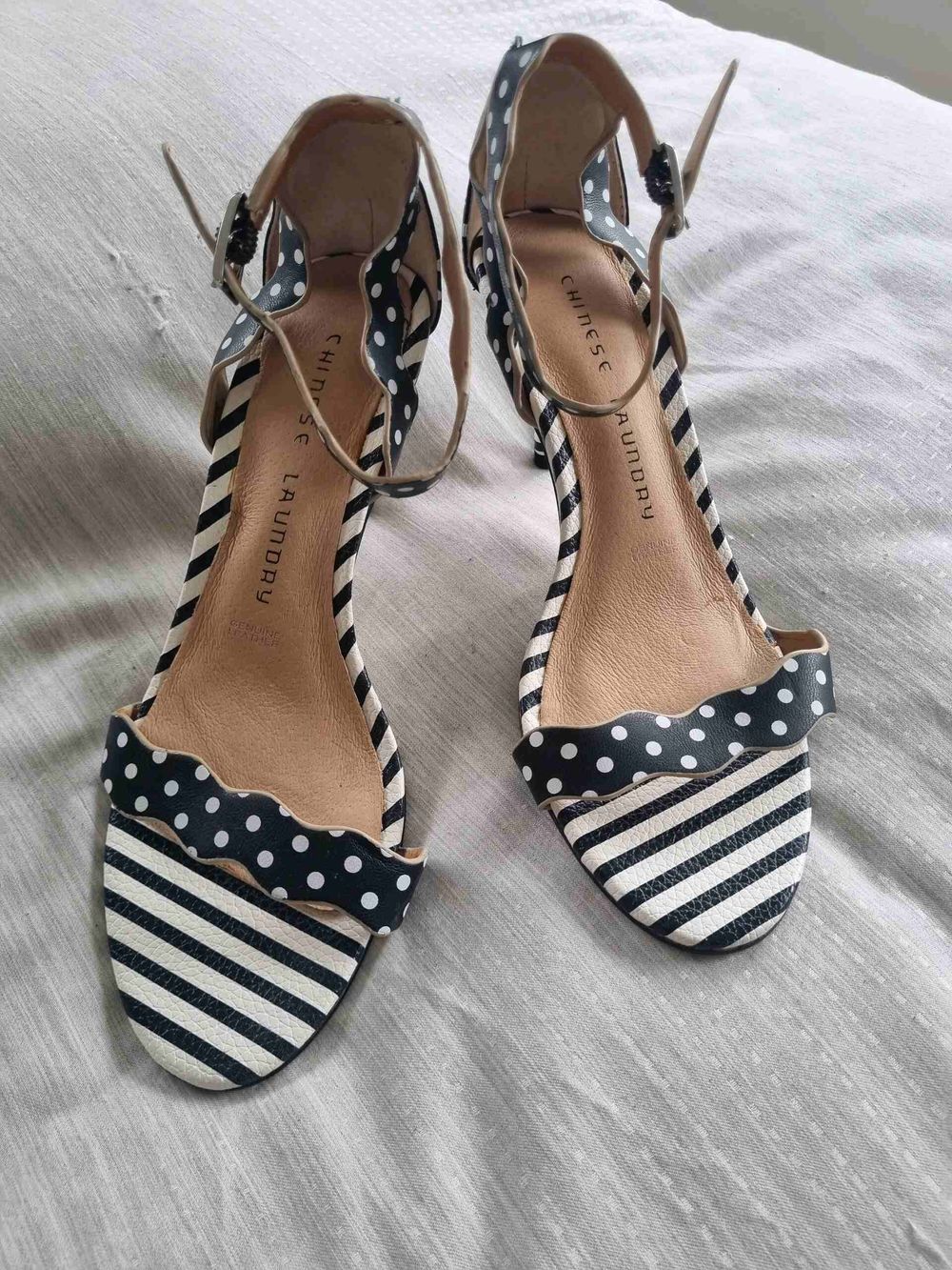 Chinese Laundry Black & White Low Heels