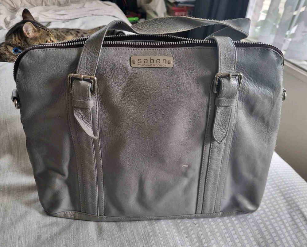 Saben Grey Leather Handbag