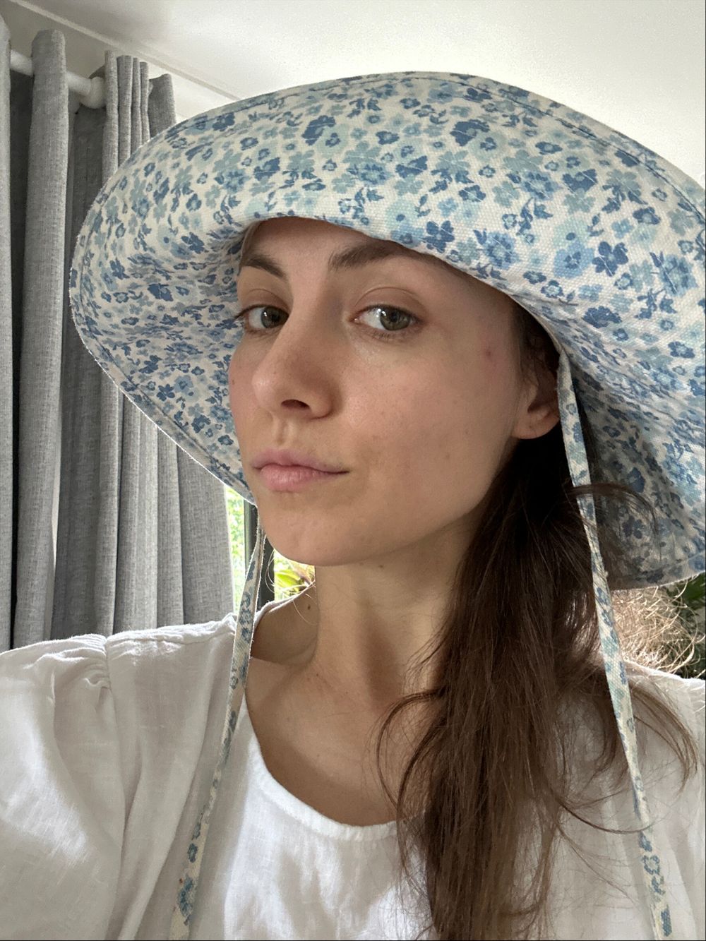 Holliday Bucket- Aqua Bloom