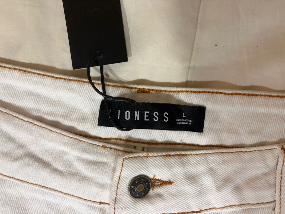 Lioness white jeans