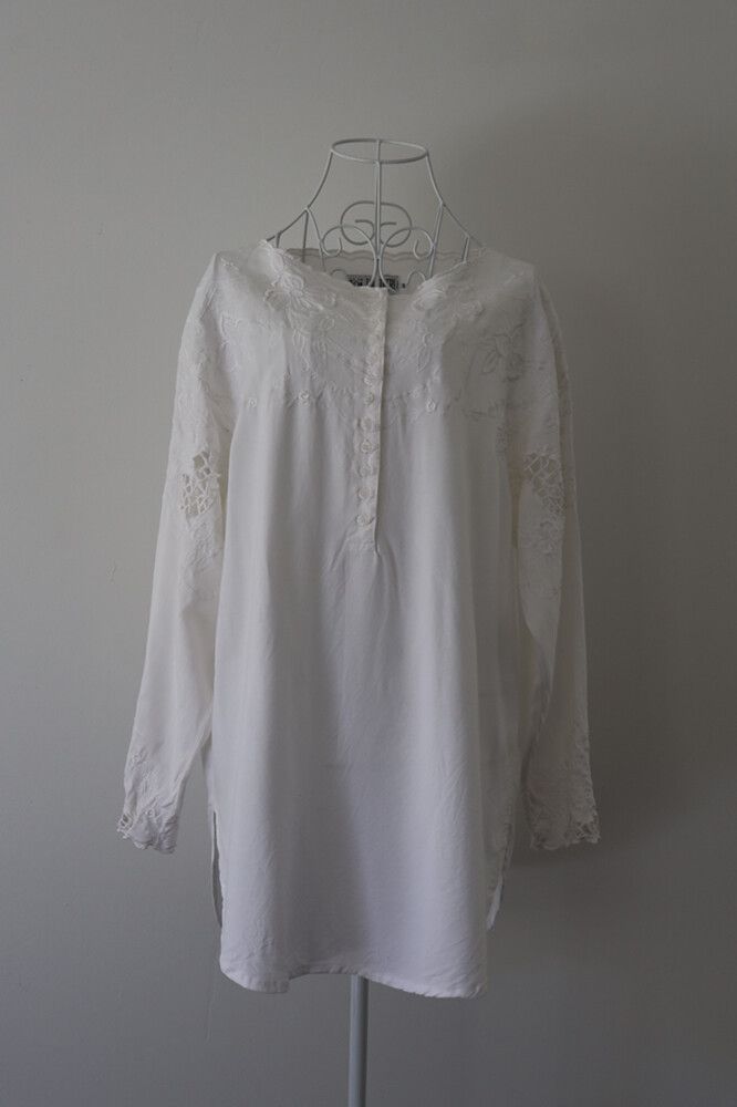 Lace Embroidered Long Sleeve Shirt