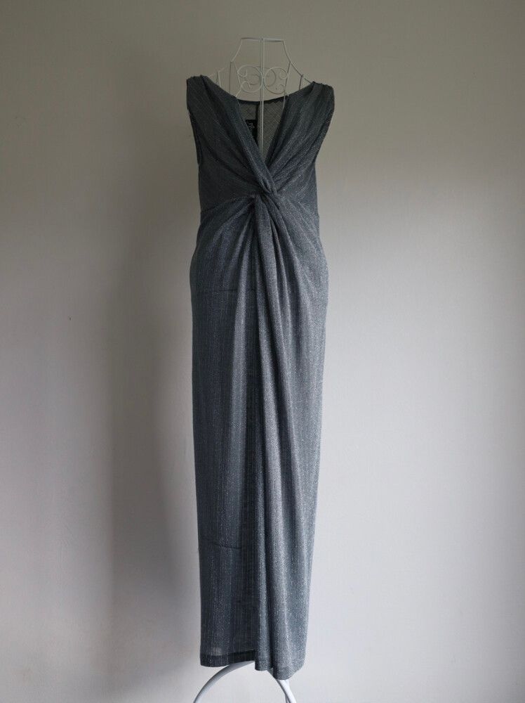 ✨ Alannah S Silver Metallic Maxi Dress – Made in NZ Glam ✨👗