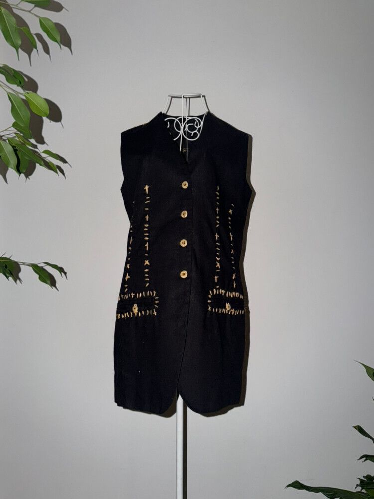 🖤 Gillian Opie Embroidered Longline Vest – Size 12 🖤