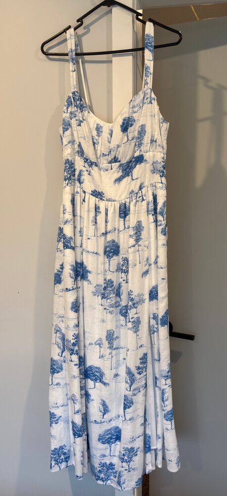 Dotti - Unworn Dotti White Blue Print Dress on Designer Wardrobe