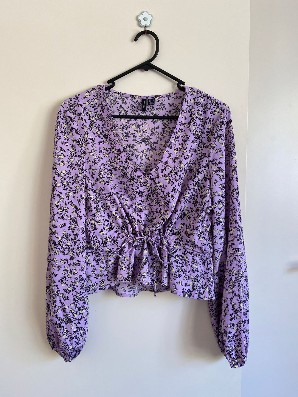 Vero Moda Purple Floral V-Neck Top