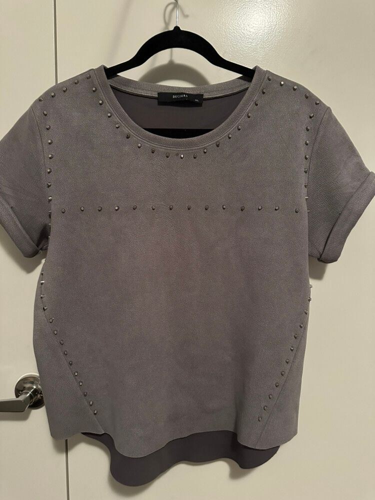 Decjuba lilac grey Embellished Top Size M/L