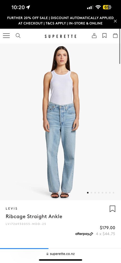 Levi’s Ribcage Straight Ankle Jeans