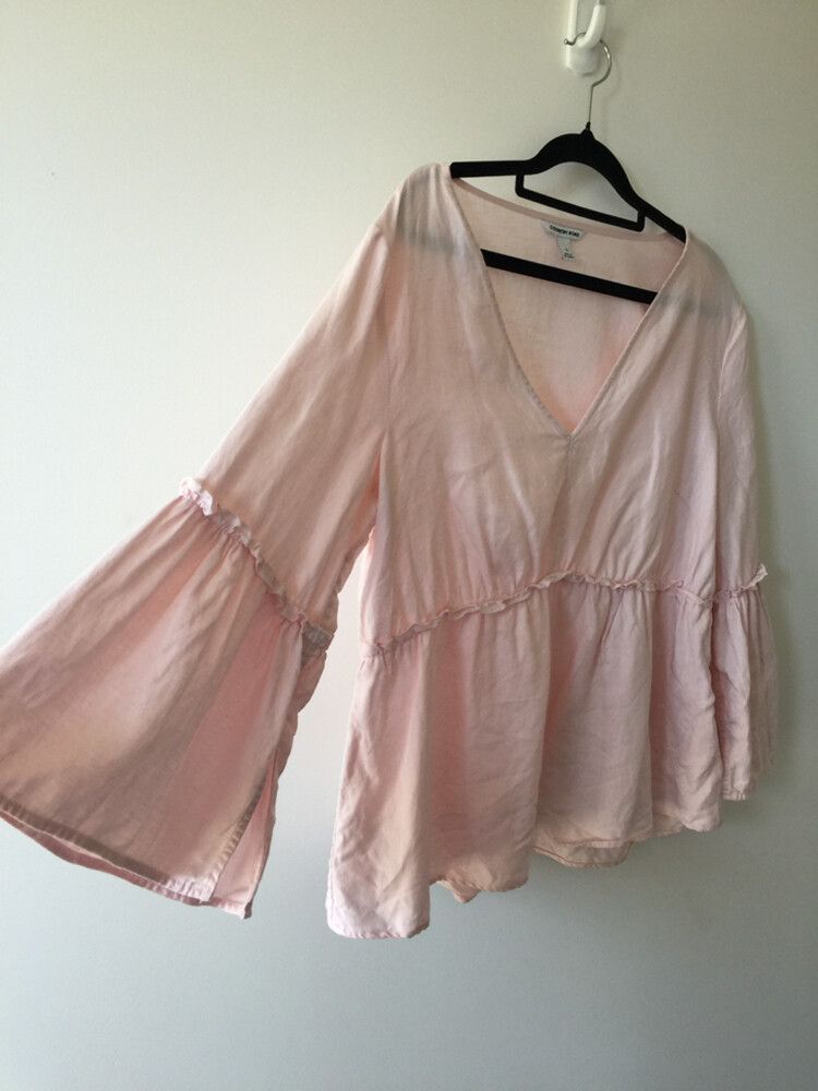 • Country Road • Pink French Linen ruffled trim. Size 12-14