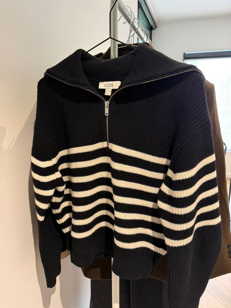 Cos Jumper