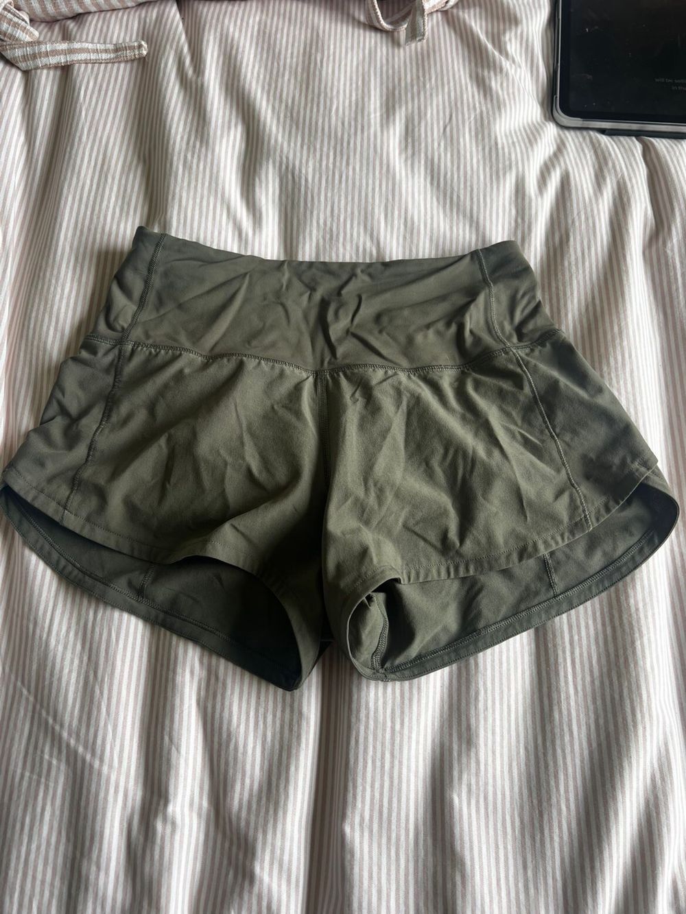 Lululemon shorts size 2