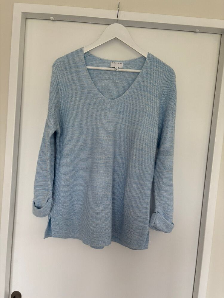V Neck jumper