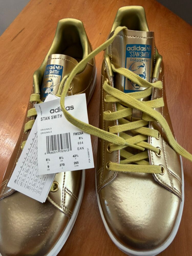 Adidas - Adidas Stan Smith Gold Sneakers unisex on Designer Wardrobe