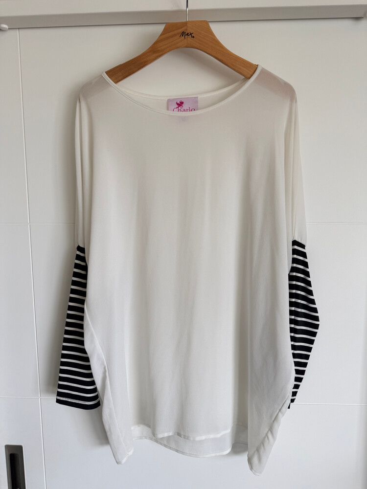 Charlo by Augustine Cream & Black Top - size 10