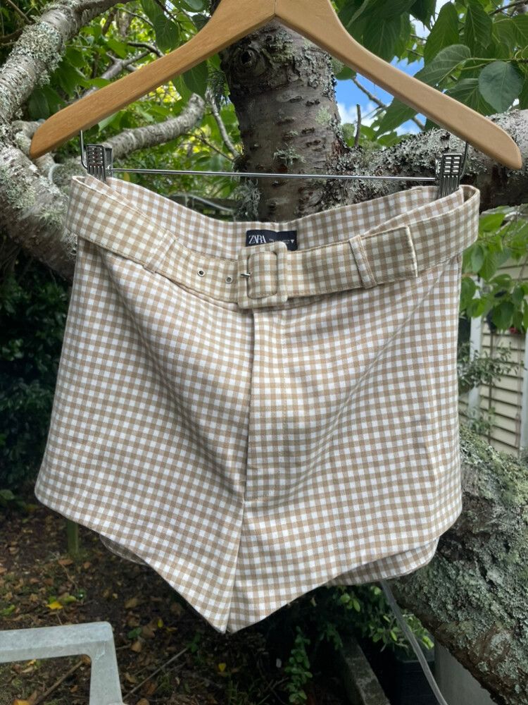 Zara Beige Gingham Belted Shorts
