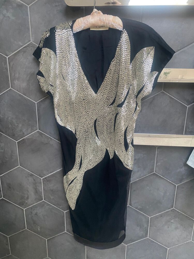 Stunning beaded Trelise Cooper LBD Size 8 / Small