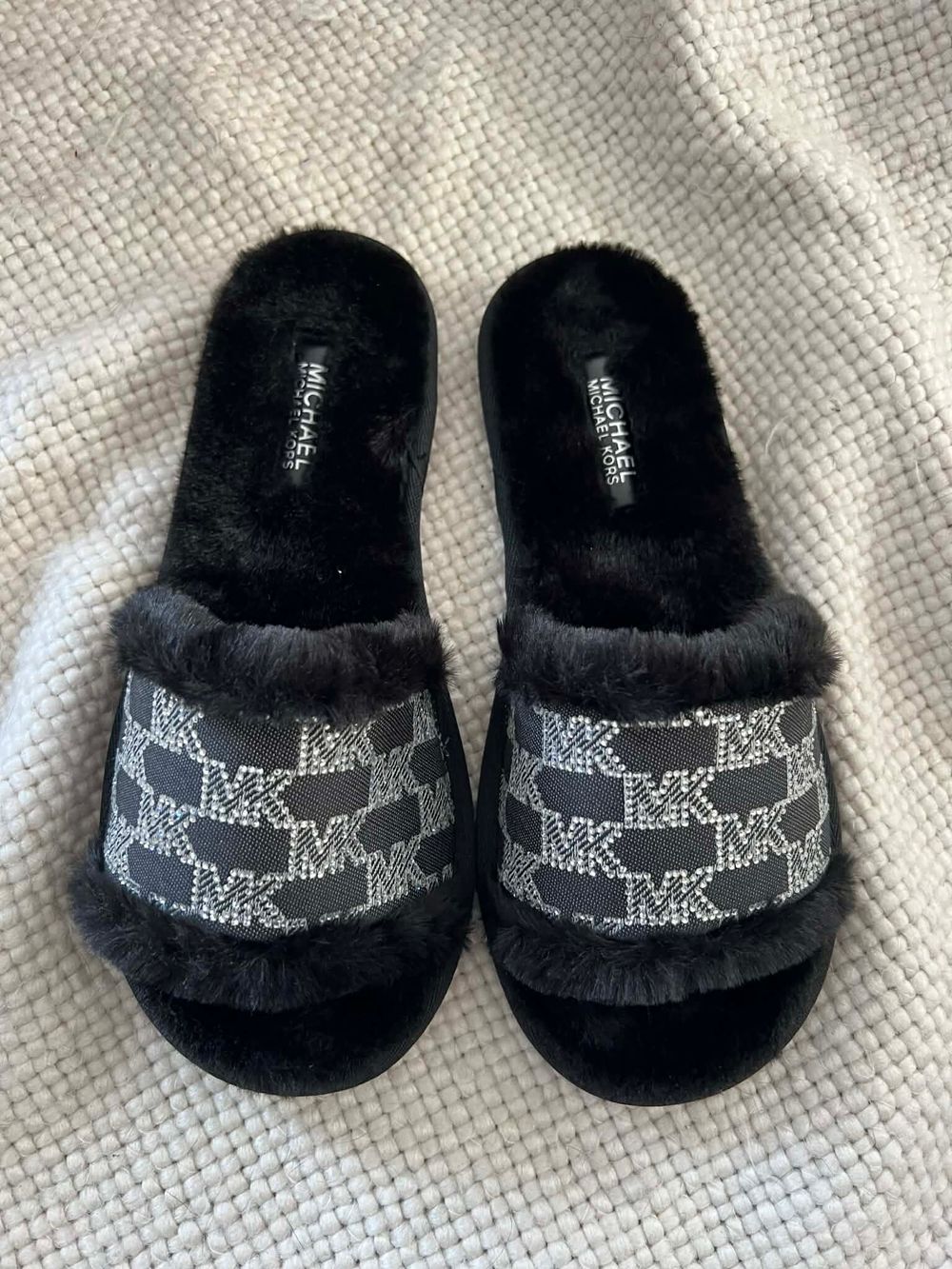 New - Michael Kors Black Multi Alexis Slide