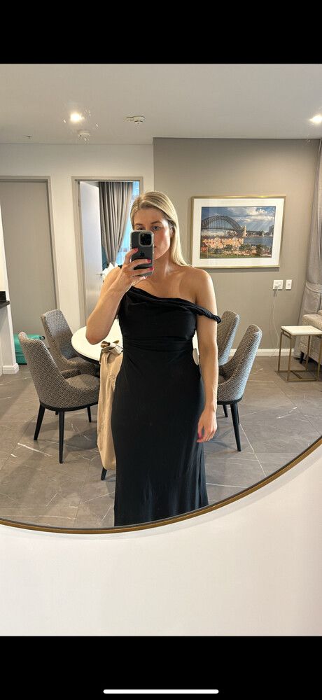 strapless open back dress Kenny One Shoulder Tiered Maxi Dress Solid Black main image 0