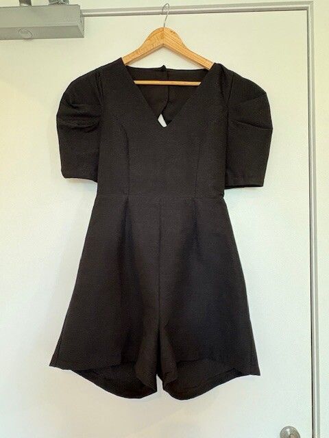 Top Shop Black V-Neck Playsuit Size UK12